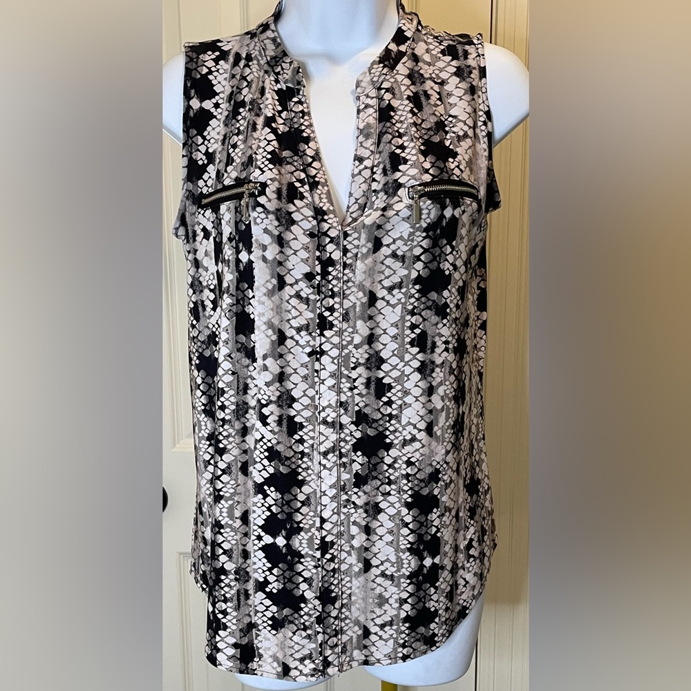 Black and Cream Patterned Women's Top (Size L)